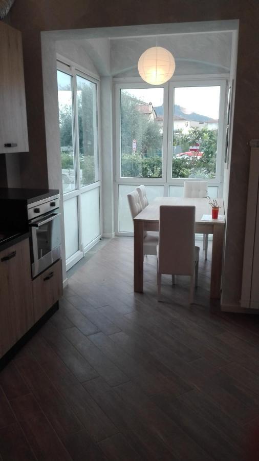 B&B Villa La Bouganville Camaiore Exterior photo